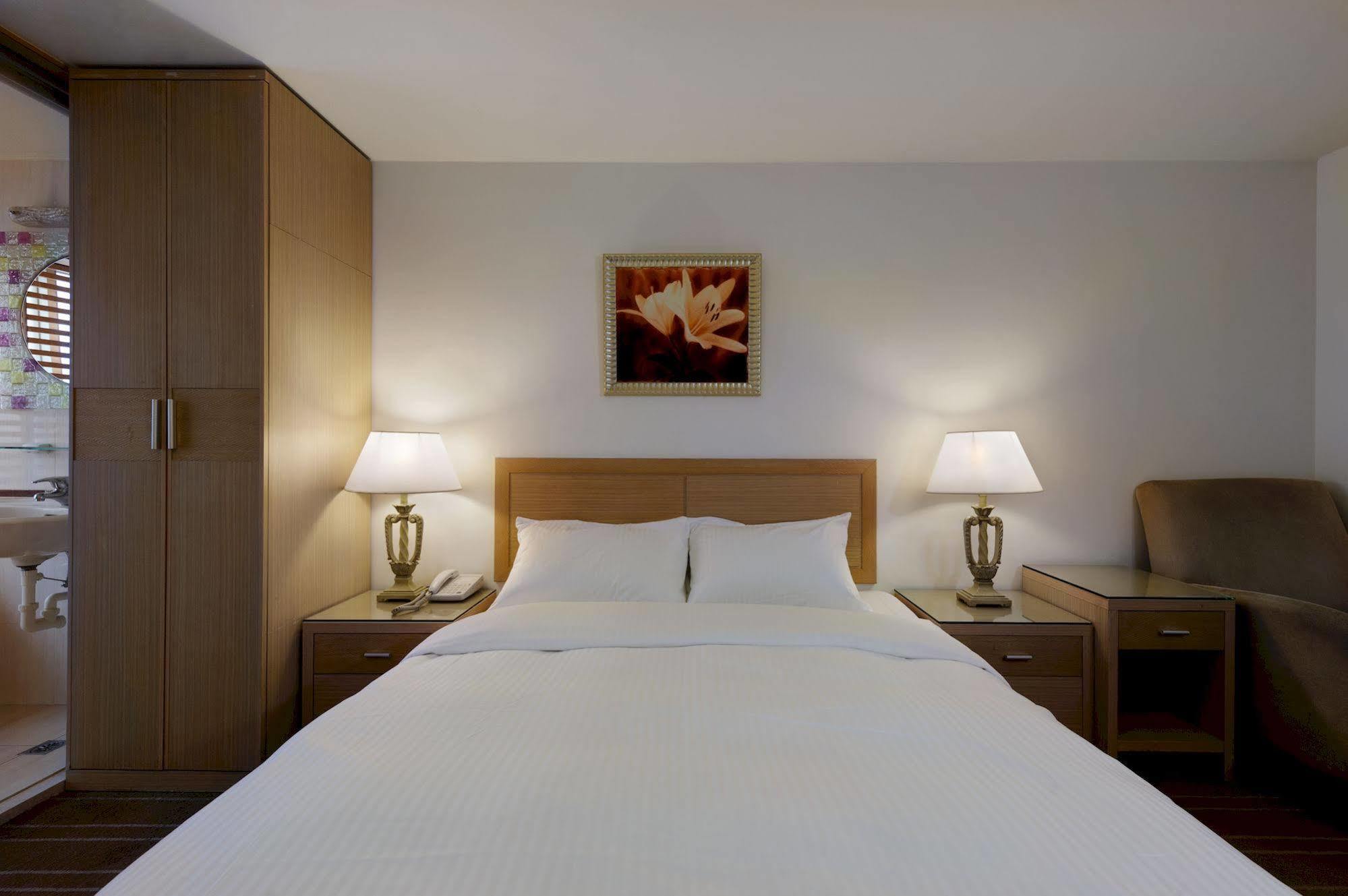 טאיפיי Nei Jiang Hotel מראה חיצוני תמונה